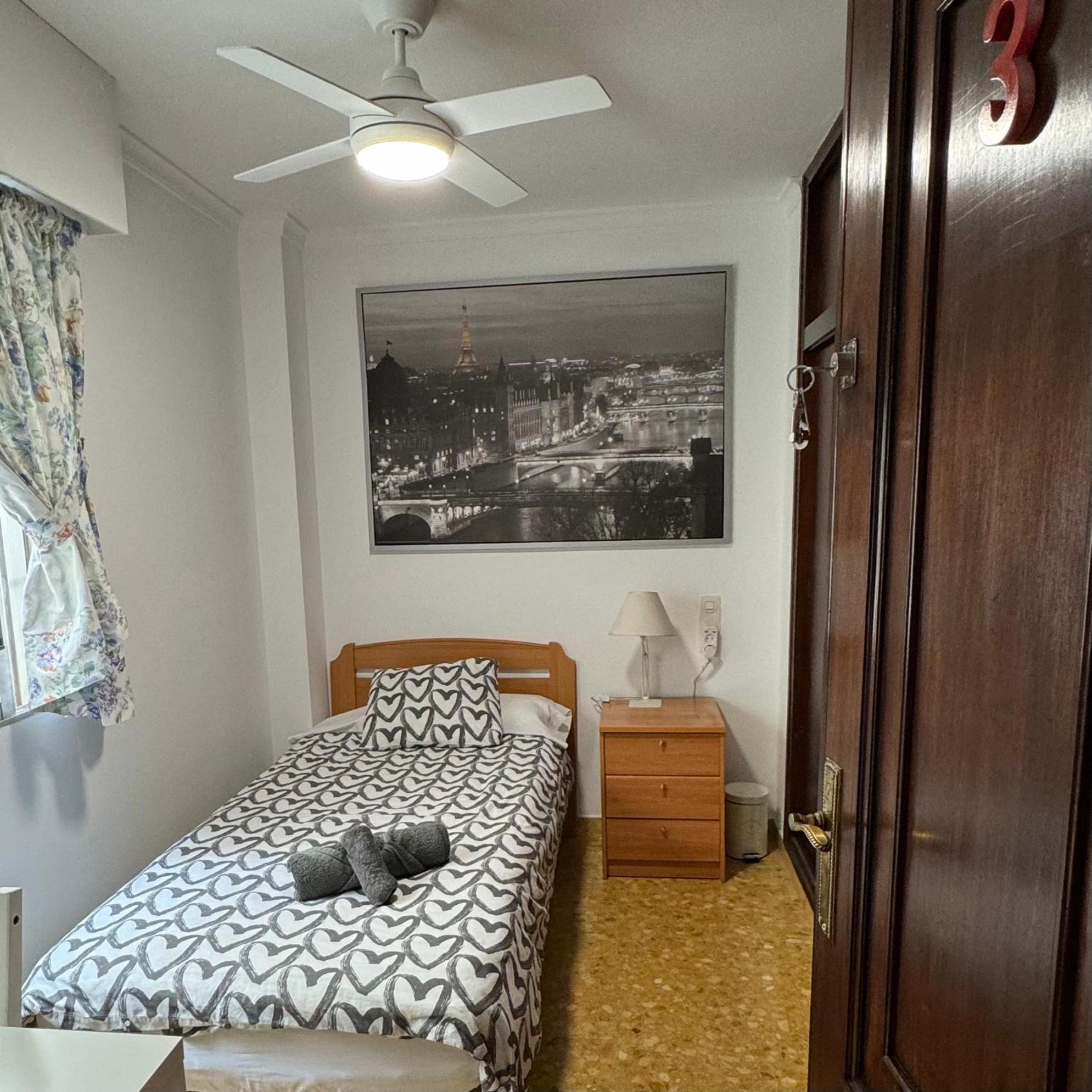 Habitaciones En Gandia A 5 Min Del Centro Historico エクステリア 写真