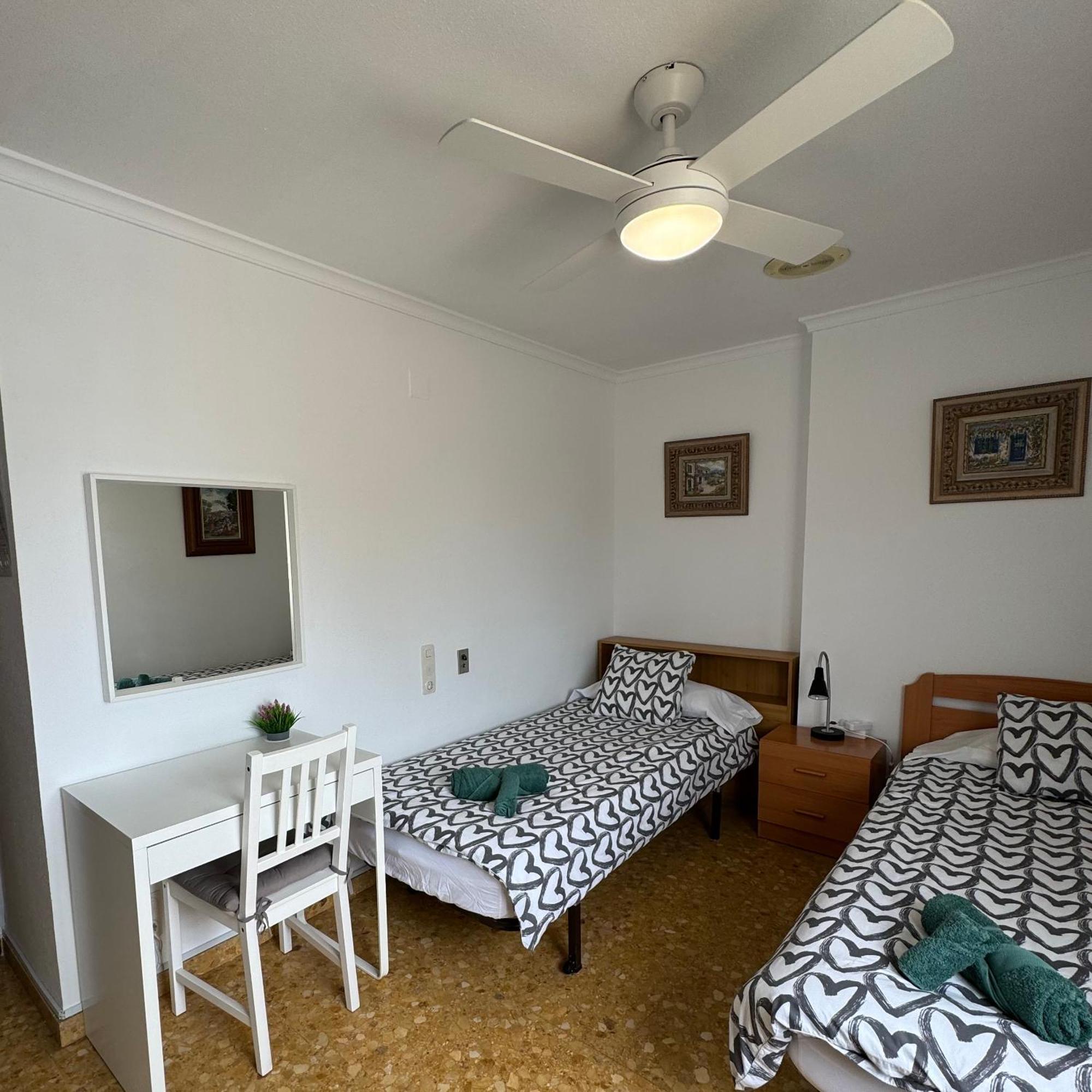 Habitaciones En Gandia A 5 Min Del Centro Historico エクステリア 写真